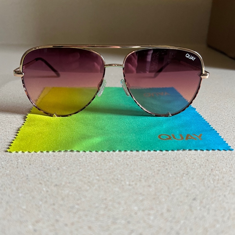 QUAY AUSTRALIA SUNGLASSES🔥